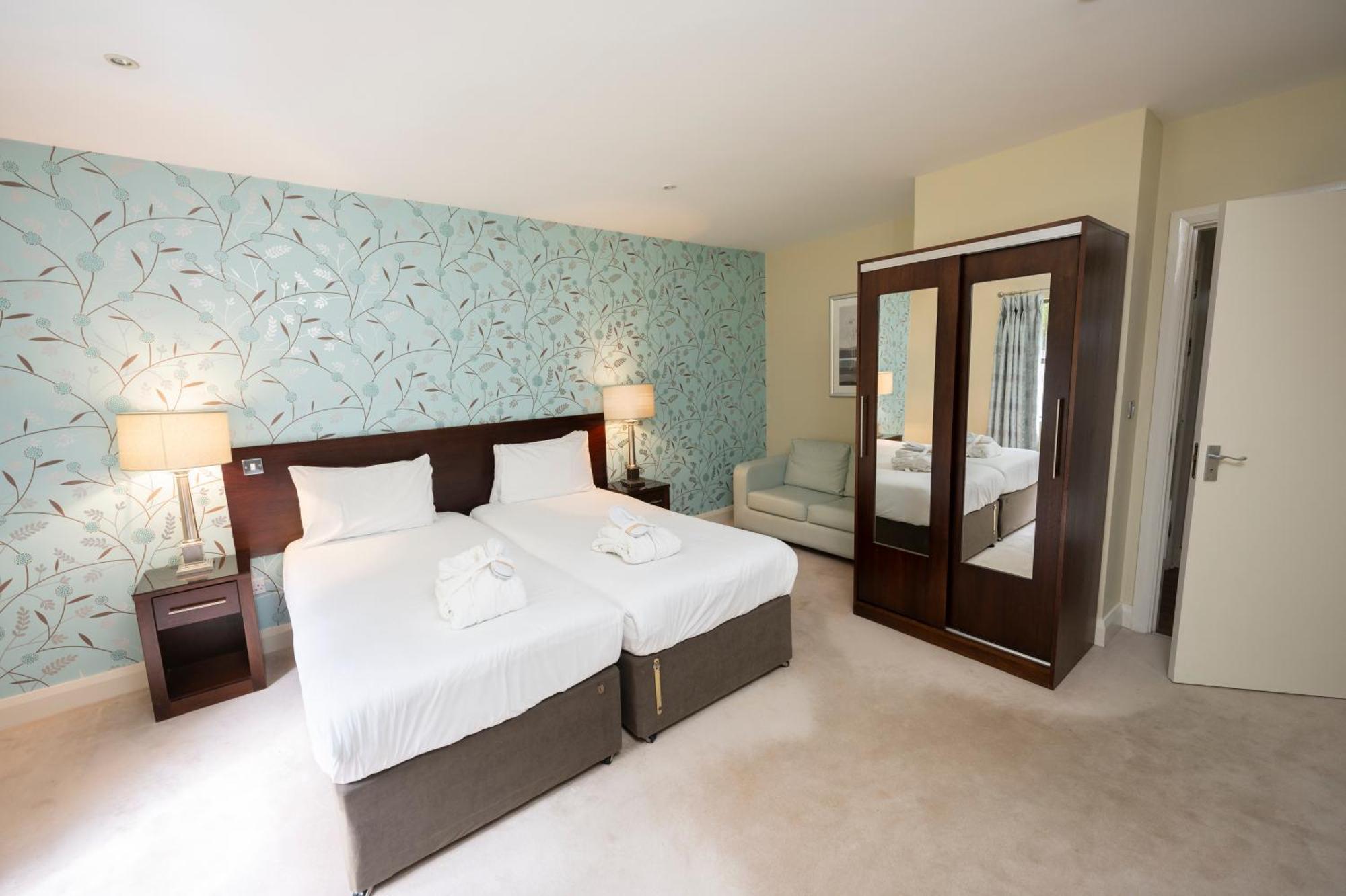 Kenmare Bay Hotel Lodges Killarney Ngoại thất bức ảnh